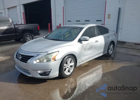 2015 Nissan Altima 2.5 Sv z USA, uszkodzony, nr VIN 1N4AL3AP7FC594074